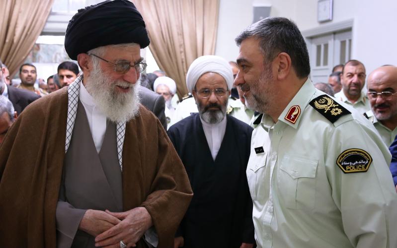 «El pueblo de Irán siente tanto autoridad como amabilidad en las fuerzas del orden»