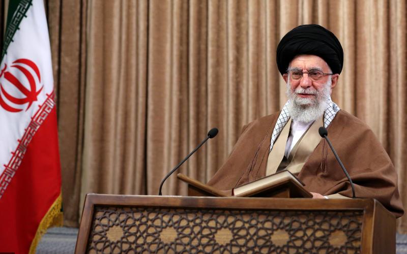«Primero deben levantarse las sanciones, y luego Irán cumplirá sus obligaciones relativas al JCPOA»
