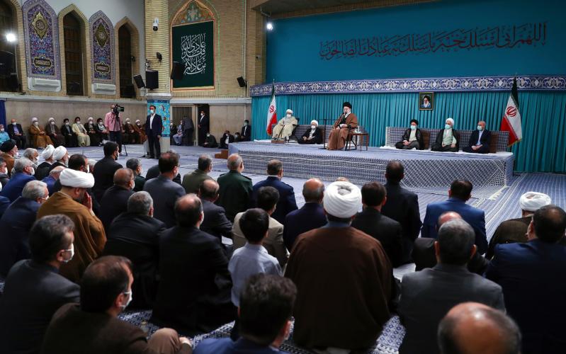 Discurso en el encuentro con responsables públicos iraníes y embajadores de países islámicos
