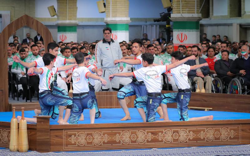 Discurso en el encuentro con los medallistas iraníes de los Juegos Asiáticos y Parasiáticos