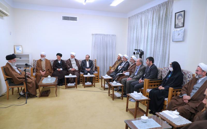 Discurso en el encuentro con el comité académico del Quinto Congreso Internacional del Imam Reza